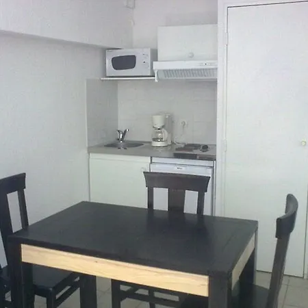 Hotel Résid'artel Cadarache - Iter 2*