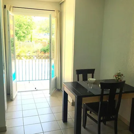 Resid'artel Cadarache - Iter 2* סן-פול-לז-דוראנס