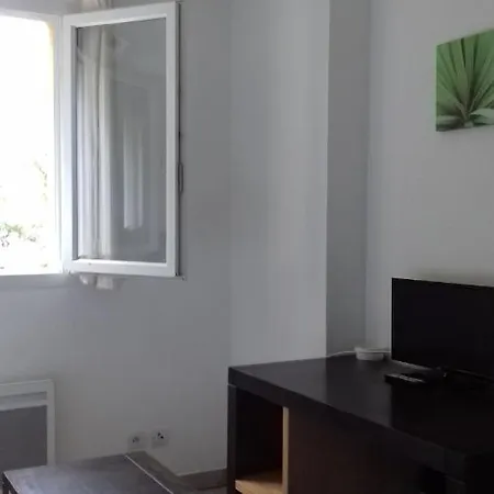 Resid'artel Cadarache - Iter מלון 2*